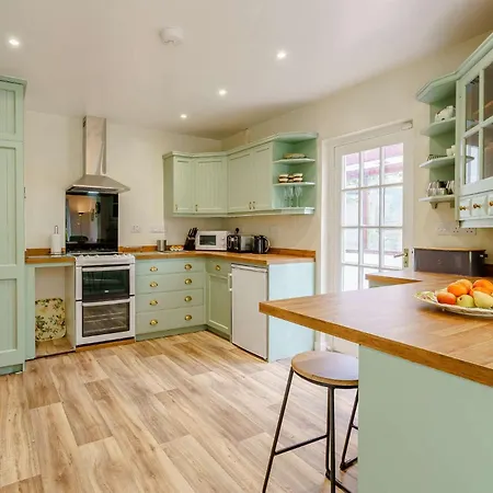 Dom wakacyjny 3 Bed In The 88586