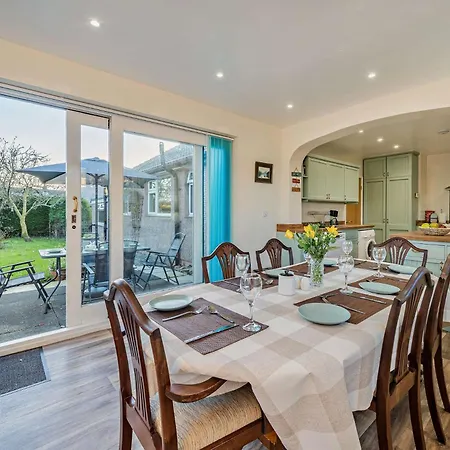 Dom wakacyjny 3 Bed In The 88586